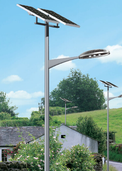 新农村道路太阳能路灯300w价格